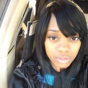 Meet your Posher, Lakeisha